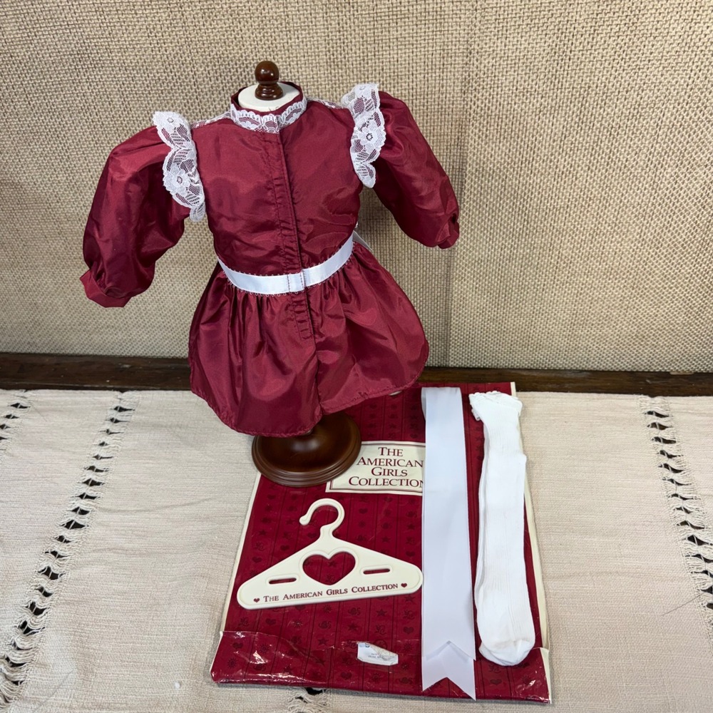 Pleasant Company American Girl Samantha Cranberry Christmas Dress Ribbon Tights - Picture 5 of 15